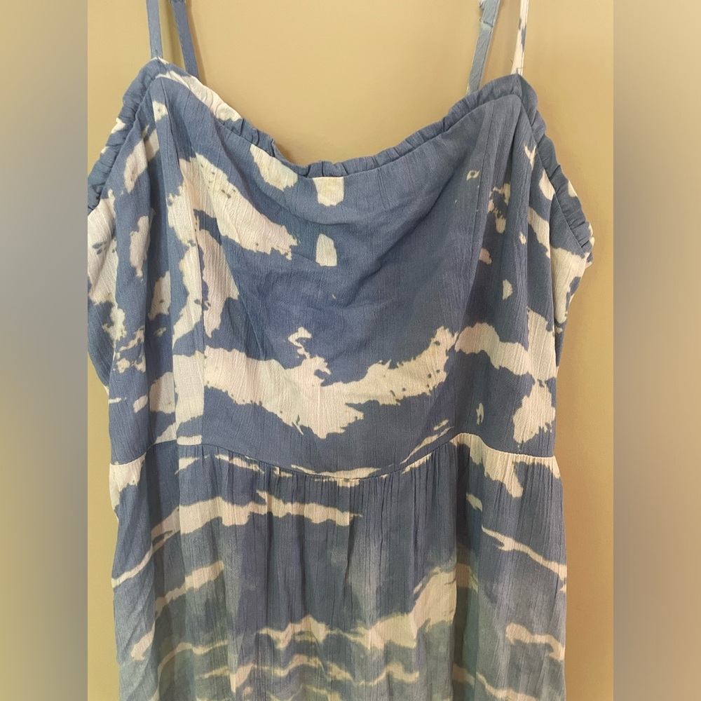 KNOX ROSE women’s blue tie dye maxi dress, Sz M, fitted top and flowy bottom